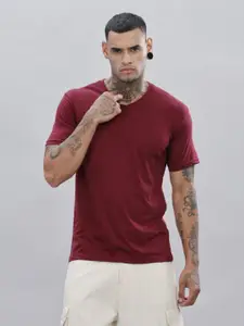 ADRO Men Solid V-Neck Cotton T-shirt