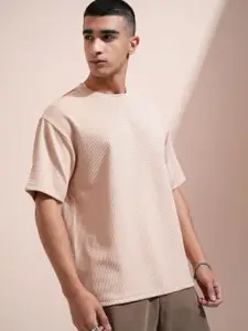 HIGHLANDER Men Self Design Round Neck Relaxed Fit T-shirt