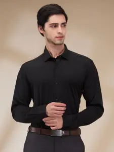 Park Avenue Men Cutaway Collar Solid Nylon Slim Fit Formal Shirt