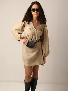 Vero Moda Women Floral Embroidered V-Neck Top