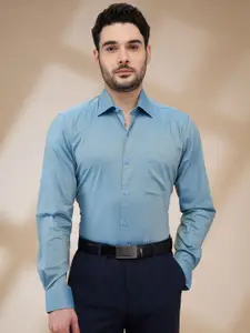 Raymond Men Spread Collar Solid Cotton Formal Shirt