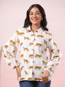 LYFJ Women New Spread Collar Abstract Printed Cotton Casual Shirt