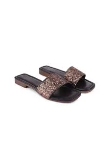 JM Looks Women Embellished Sparkling Glitter Ethnic Open Toe Flats