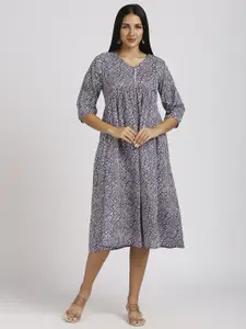 MeeMee Ethnic Motifs Printed Applique Maternity Fit & Flare Midi Cotton Dress