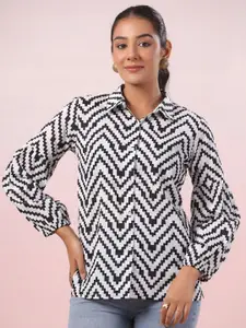 LYFJ Women New Spread Collar Abstract Printed Cotton Casual Shirt