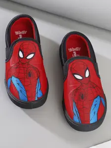 Kids Ville Boys Spiderman Graphic Printed Slip-On Casual Shoes