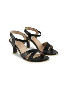 MOSAC Women Solid Block Sandals