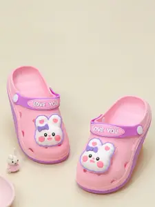 Yellow Bee Girls Self Design Flip Flops Clogs