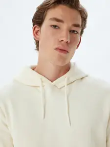 Koton Men Solid Hood Pullover Sweatshirt