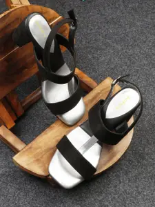 DressBerry Women PU Block Sandals