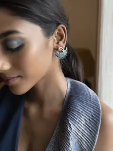 SHAYA Contemporary Oxidised Studs