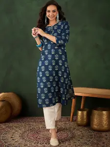 Vastramyaa Women Floral Printed Thread Work Kurta