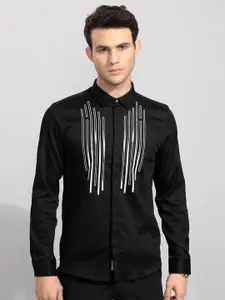 Snitch Men New Spread Collar Vertical Striped Cotton Slim Fit Casual Shirt