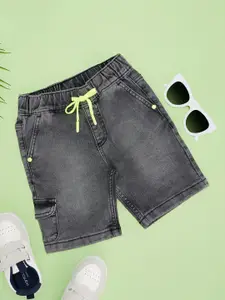 Pantaloons Junior Boys Solid Mid-Rise Cotton Denim Shorts