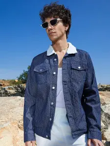 Campus Sutra Men Spread Collar Lightweight Cotton Bomber Jacket