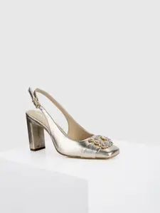 Oroh Women Leather Block Heels Pumps