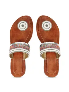 JUTTIESMAKER Women Embellished One Toe Flats