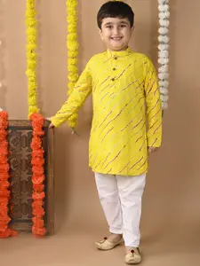 Sangria Boys Leheriya Printed Mandarin Collar Pure Cotton Straight Kurta and Trouser