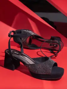 Inc 5 Embellished women Ethnic Block Sandals