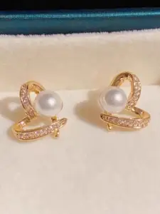 KRENOZ Gold Plated Stainless Steel Cubic Zirconia & Pearls Heart Shaped Studs