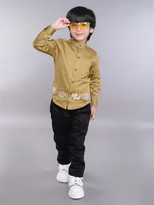 BAATCHEET Boys Printed Shirt with Trousers