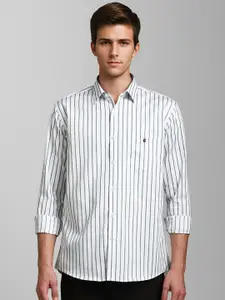 Louis Philippe Sport Men Slim Fit Striped Pure Cotton Casual Shirt