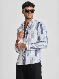 Snitch Men Smart Spread Collar Abstract Printed Casual Shirt