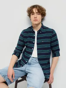 THE BEAR HOUSE 
Men Cotton Slim Fit Striped Casual Shirt