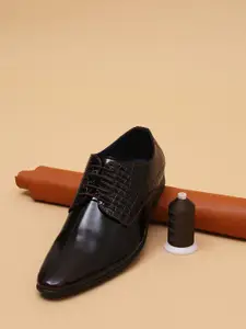 MICHAEL ANGELO Men Textured Formal Derbys