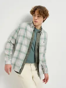 THE BEAR HOUSE Men Button-Down Collar Tartan Checked Cotton Casual Shirt