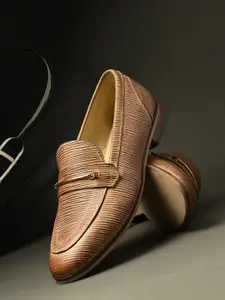 CARLO ROMANO Women Textured Leather Loafers