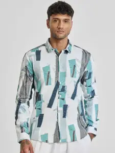 Snitch Men Smart Spread Collar Abstract Printed Casual Shirt