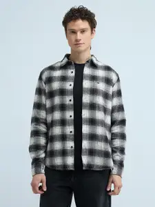 Flying Machine Men Spread Collar Checked Cotton Casual Shirt