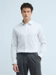 Flying Machine Men Spread Collar Abstract Printed Cotton Slim Fit Formal Shirt