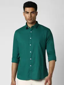 V Dot Men Spread Collar Solid Cotton Slim Fit Casual Shirt