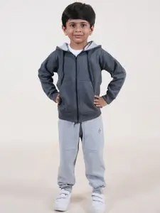 KiddoPanti Boys Solid Hooded Tracksuits