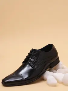 MICHAEL ANGELO Men Solid Textured Formal Derby