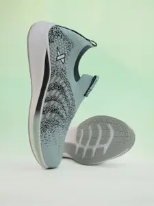 Xtep Men Slip-on Running Shoes