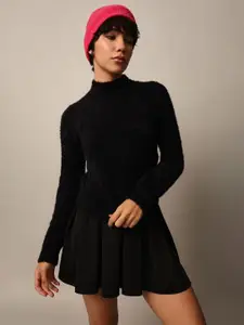 ONLY Women Solid Pullover Fringed Sweater