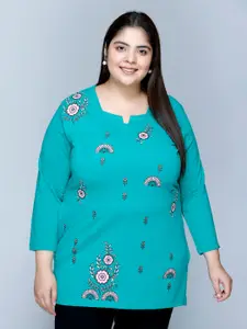 IN Love Plus Size Floral Printed T-Shirt