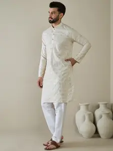 Anouk Men Geometric Embellished Thread Work Kurta