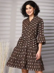 plusS Women Floral Print Bell Sleeve Fit & Flare Dress