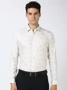 Peter England Men Spread Collar Floral Printed Cotton Slim Fit Formal Shirt