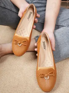 The Roadster Lifestyle Co Women Ballerinas Flats