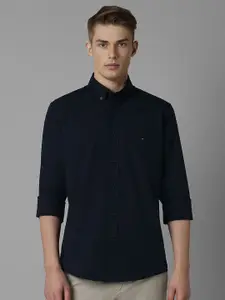 Louis Philippe Sport Men Button-Down Collar Solid Cotton Slim Fit Casual Shirt