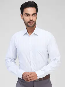 Raymond Men Contemporary Spread Collar Tartan Checked Cotton Formal Shirt