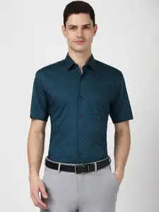 Peter England Men Spread Collar Micro Ditsy Printed Cotton Formal Shirt