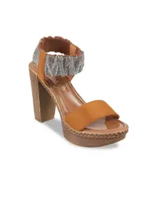 Catwalk Women Solid Open Toe Block Heel Sandals