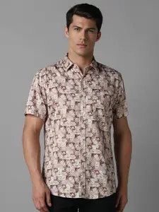 Louis Philippe Sport Men Spread Collar Floral Printed Cotton Slim Fit Casual Shirt