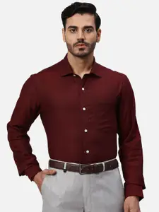Park Avenue Men Spread Collar Micro Ditsy Printed Cotton Formal Shirt